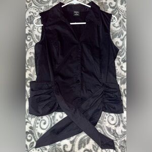 Tribal Women’s Black Sleevless Button Up Blouse with Tie Front Size 8